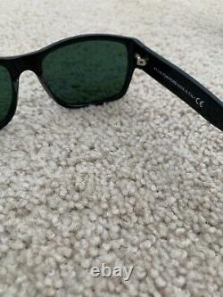 Tom Ford FT0445 Sunglasses Matte Black / Smoke Polarized Lens (Authentic)